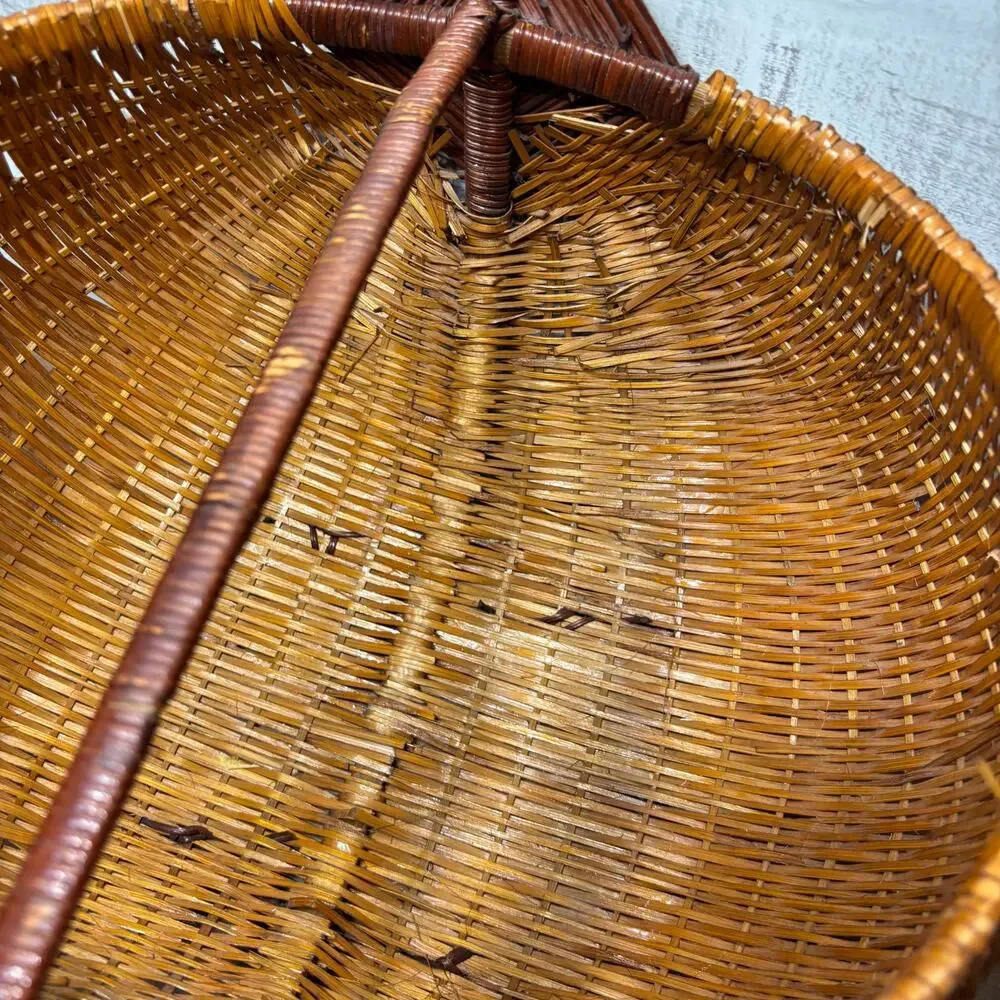 Vintage Hand-Woven Wicker Basket with Handle | 18